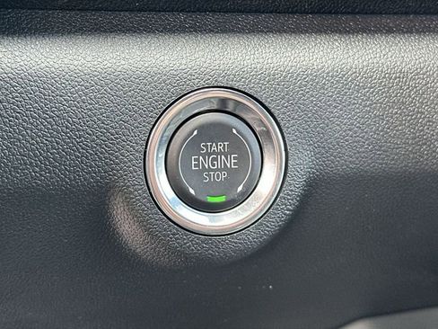 New 2026 GMC Terrain AT4 AWD/4WD image 17