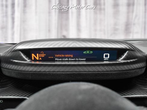 Used 2019 McLaren Senna image 14