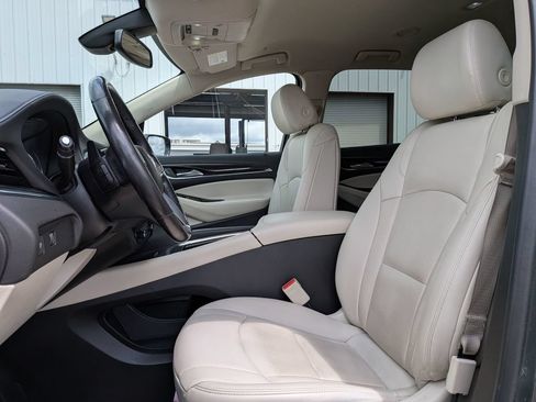 Used 2023 Buick Enclave Essence FWD image 14