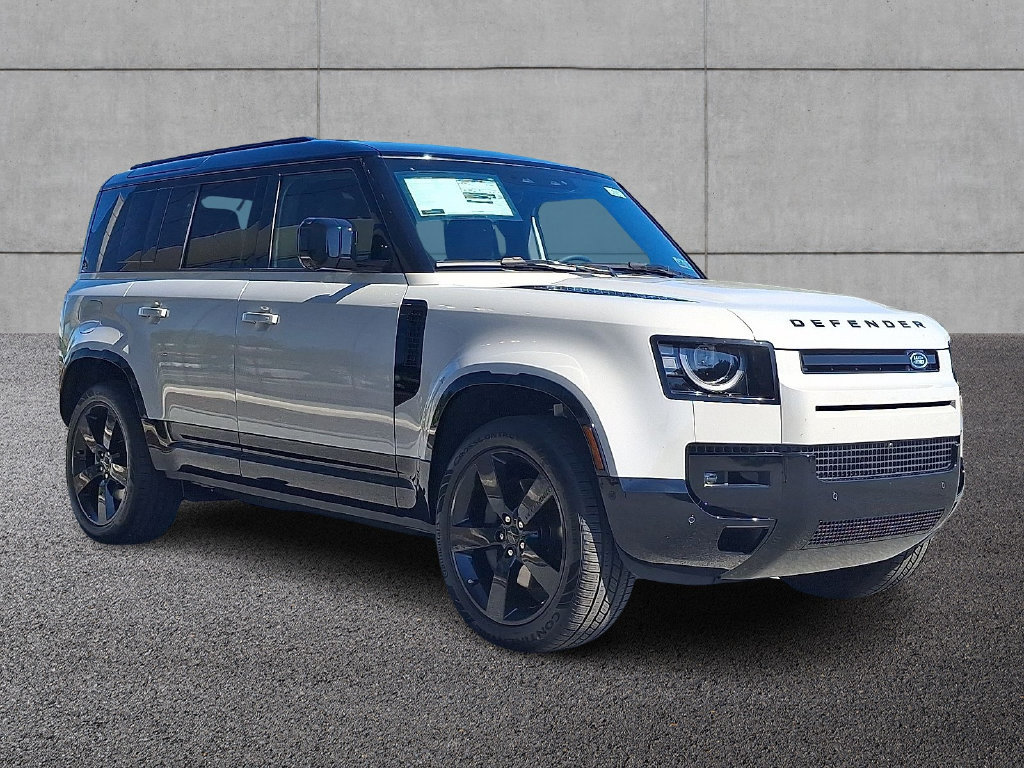 New 2026 Land Rover Defender 110 X-Dynamic SE AWD/4WD image 2