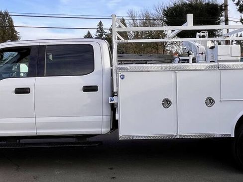 Used 2021 Ford F550 4x4 Crew Cab Super Duty image 6