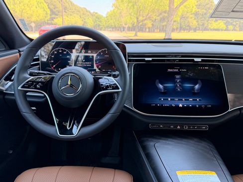 New 2026 Mercedes-Benz E 350 Sedan image 3