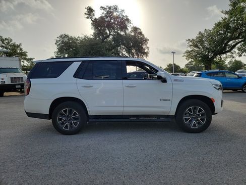 Used 2024 Chevrolet Tahoe Z71 AWD/4WD image 4