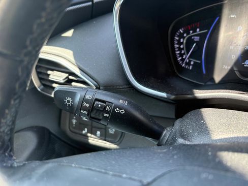 Used 2020 Hyundai Santa Fe SEL w/ Convenience Package FWD image 31