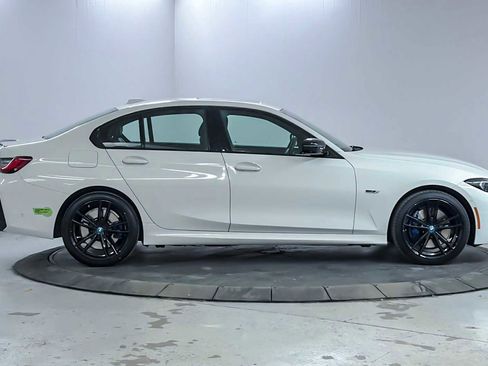 Used 2023 BMW 330e xDrive w/ M Sport Package image 8