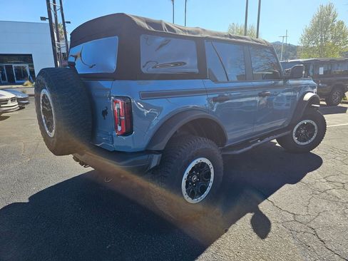 Used 2021 Ford Bronco Badlands AWD/4WD image 4