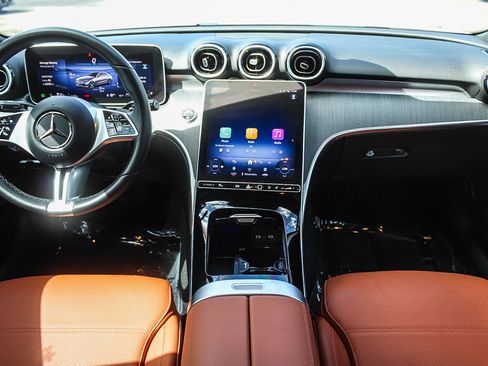 Used 2025 Mercedes-Benz C 300 Sedan image 12