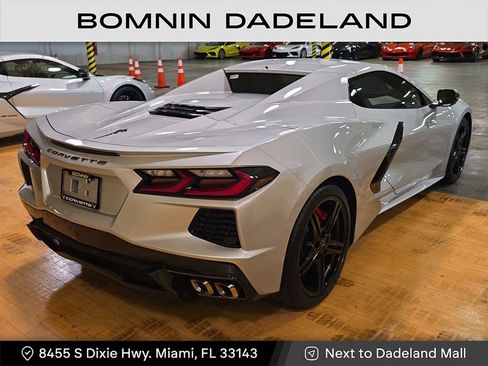 Used 2026 Chevrolet Corvette Stingray image 4