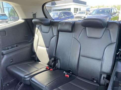 Used 2020 Kia Telluride S FWD image 18