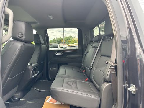 New 2026 GMC Sierra 2500 Denali w/ Denali Reserve Package AWD/4WD image 30