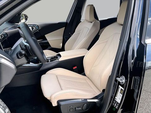 New 2026 BMW X3 xDrive30i w/ Convenience Package AWD/4WD image 7