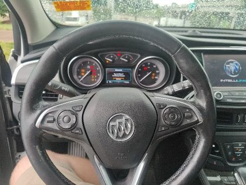 Used 2020 Buick Envision Essence FWD image 23
