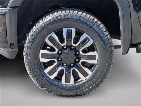 Used 2024 GMC Sierra 3500 Denali Ultimate AWD/4WD image 29