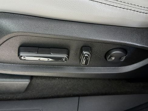 Certified 2023 Honda Pilot EX-L image 22