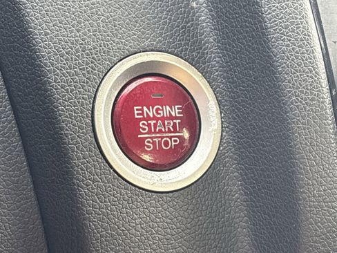 Used 2017 Honda Fit EX image 26