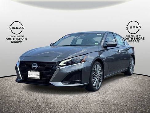 Certified 2025 Nissan Altima 2.5 SL FWD image 4