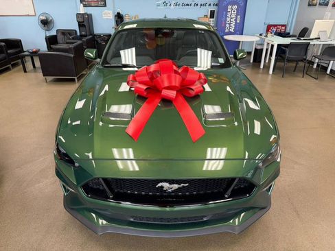 Used 2023 Ford Mustang GT Premium image 4
