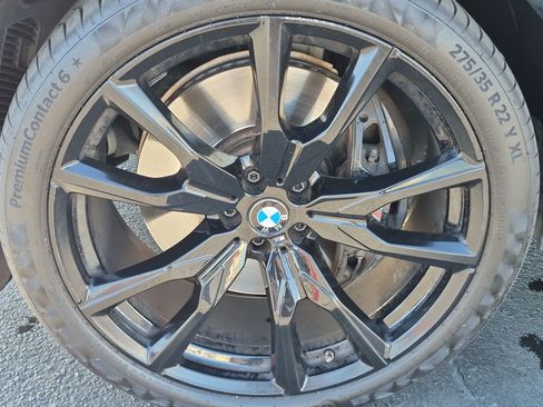 Used 2024 BMW X7 xDrive40i w/ Executive Package AWD/4WD image 13