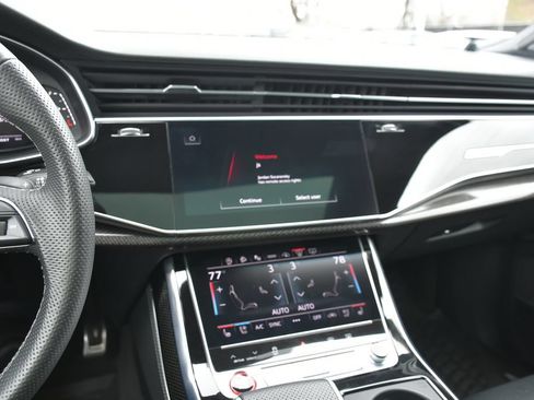 Used 2023 Audi SQ7 Prestige w/ Prestige Package AWD/4WD image 31