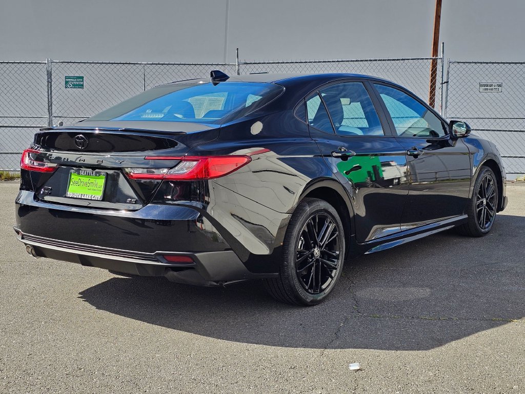 Certified 2025 Toyota Camry SE w/ Convenience Package AWD/4WD image 7
