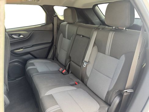 Used 2023 Chevrolet Blazer LT w/ Convenience Package FWD image 13