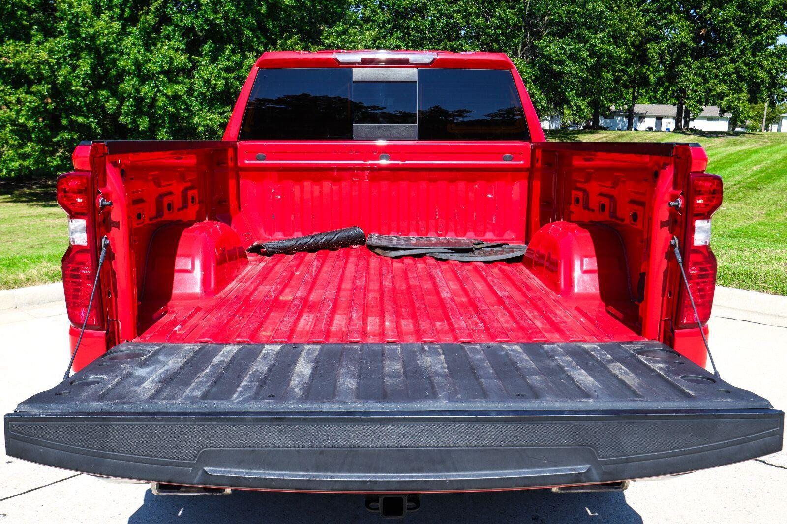 Used 2019 Chevrolet Silverado 1500 LT w/ All-Star Edition AWD/4WD image 20
