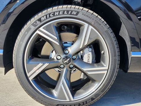 New 2026 Genesis GV80 3.5T Prestige image 7