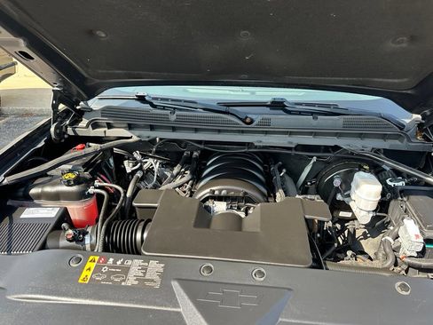 Used 2019 Chevrolet Silverado 1500 LT w/ All Star Edition AWD/4WD image 32