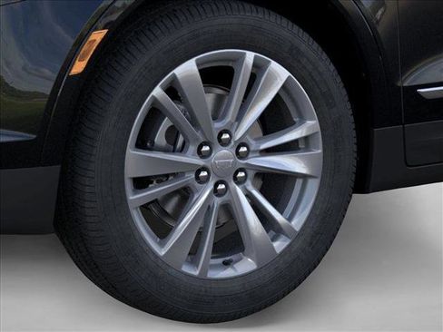 New 2024 Cadillac XT5 Premium Luxury image 9