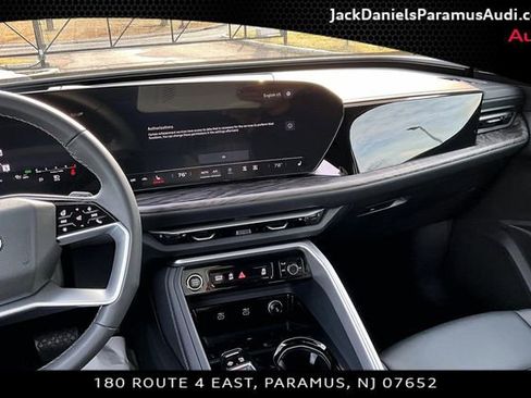 Used 2025 Audi Q5 Premium Plus w/ Premium Plus image 6