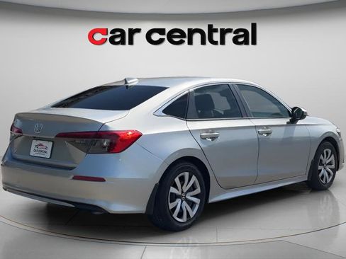 Used 2024 Honda Civic LX image 5