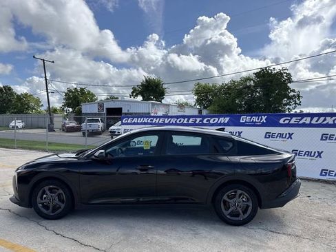 Used 2025 Kia K4 FWD image 14