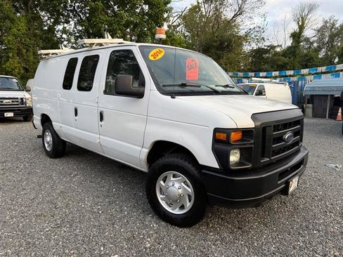 Used 2014 Ford E-350 and Econoline 350 Super Duty image 4