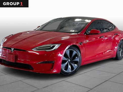 Used 2021 Tesla Model S Plaid image 1