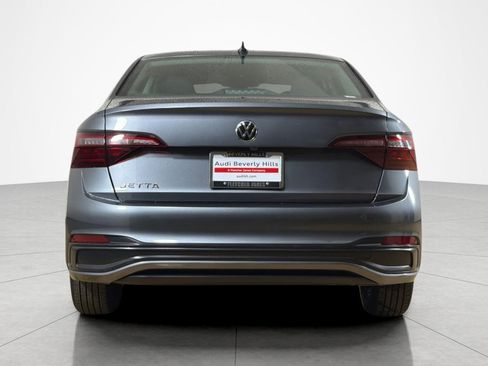Used 2024 Volkswagen Jetta S FWD image 4