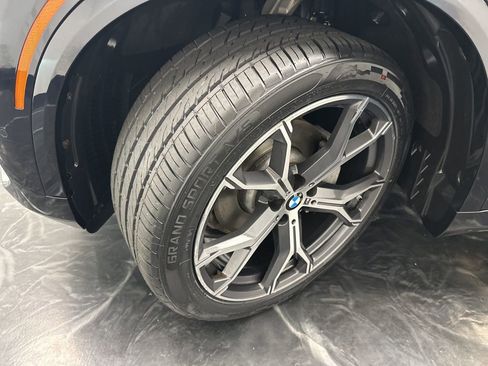 Used 2020 BMW X5 xDrive40i w/ M Sport Package image 32