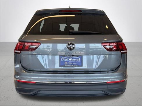 Used 2023 Volkswagen Tiguan SE FWD image 8