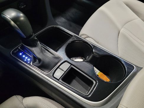 Used 2018 Hyundai Sonata SEL FWD image 26