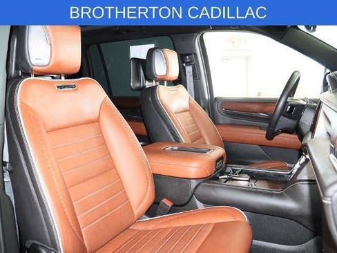 Used 2023 GMC Yukon XL Denali Ultimate AWD/4WD image 23