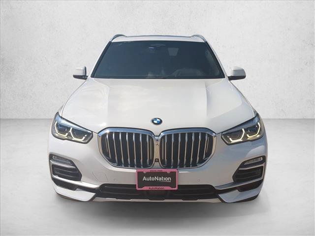 Used 2019 BMW X5 xDrive50i w/ Executive Package AWD/4WD image 2