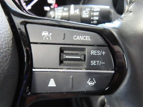 Used 2024 Honda HR-V EX-L image 22
