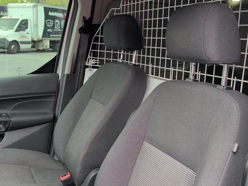 Used 2017 Ford Transit Connect XL image 13