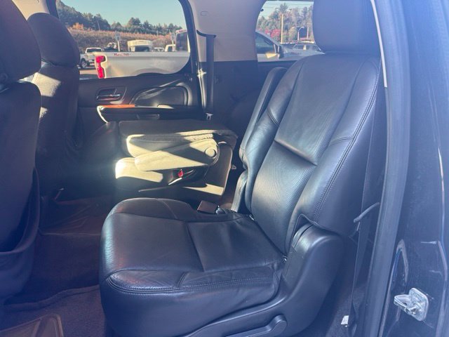 Used 2014 Cadillac Escalade ESV Premium AWD/4WD image 11