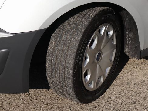 Used 2016 Ford Transit Connect XL image 37