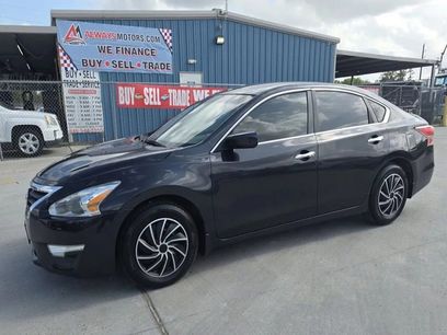 Used 2015 Nissan Altima 2.5 S w/ Power Driver Seat Package