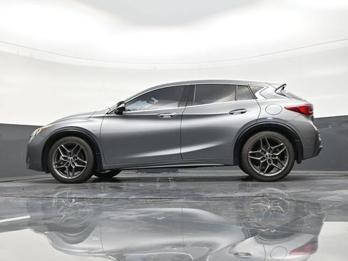 Used 2019 INFINITI QX30 Sport w/ Cargo Package image 22