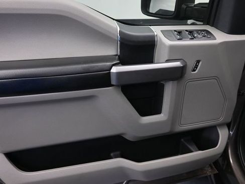 Used 2019 Ford F150 XLT AWD/4WD image 28