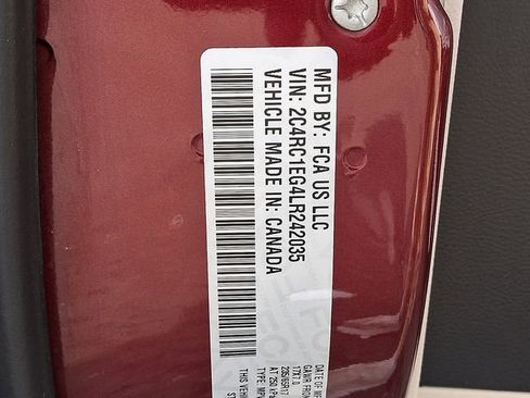 Used 2020 Chrysler Pacifica Touring-L Plus FWD image 27