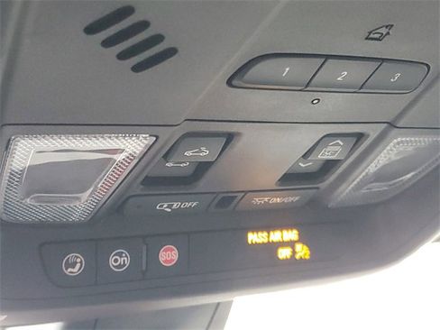 Certified 2023 Cadillac XT6 Luxury image 25