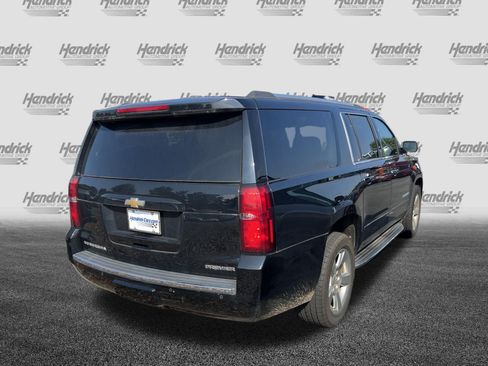 Used 2020 Chevrolet Suburban Premier AWD/4WD image 11